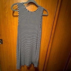 Calvin Klein women’s size 12 black and white striped dress.